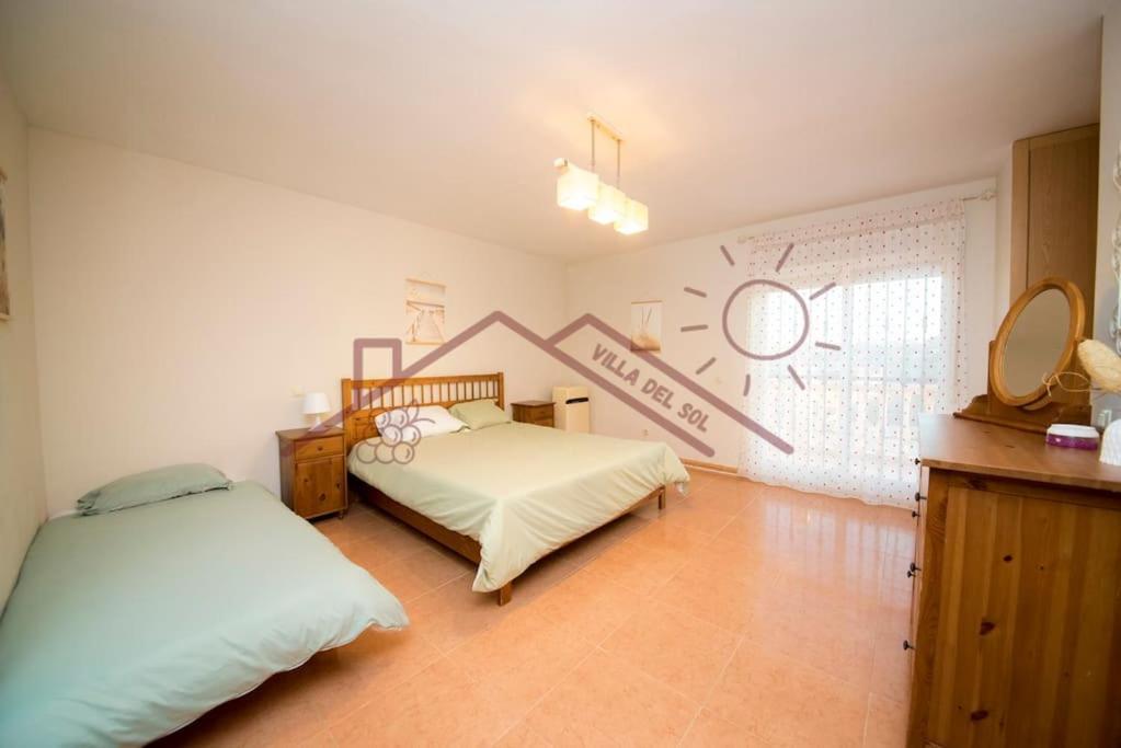 Villa Del Sol - Piscina Climatizada Mentrida Esterno foto
