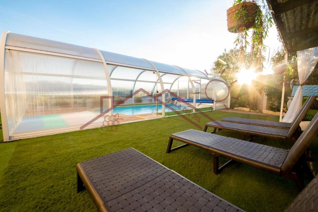 Villa Del Sol - Piscina Climatizada Mentrida Esterno foto